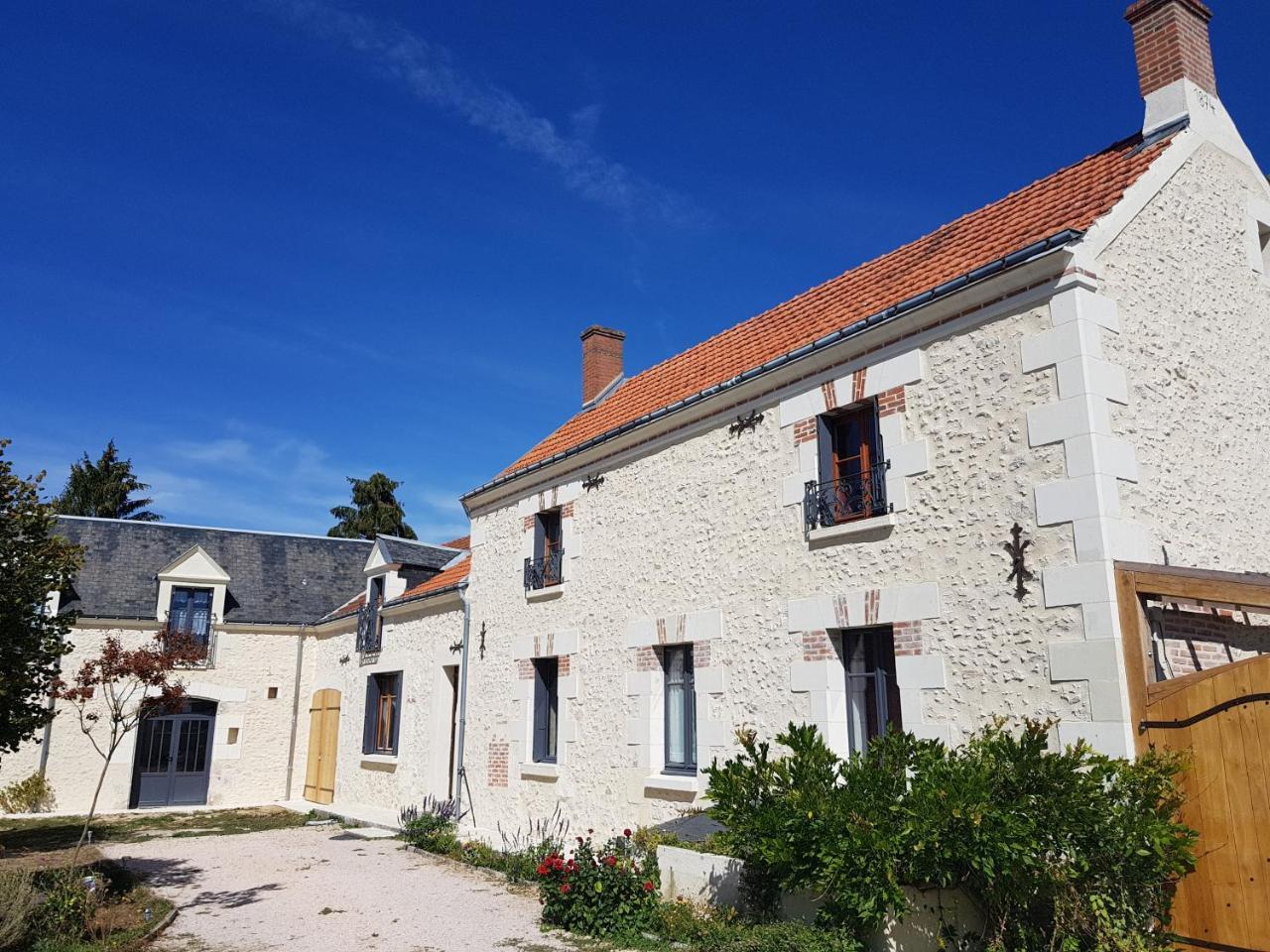 Готель Le Clos De La Briollerie Tauxigny Екстер'єр фото